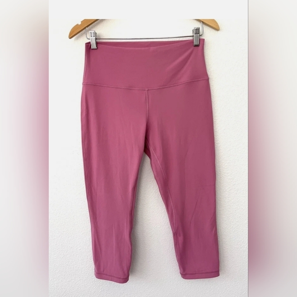 Lululemon Womens Align HR Crop Legging, Blossom Pink, Nulu Soft,